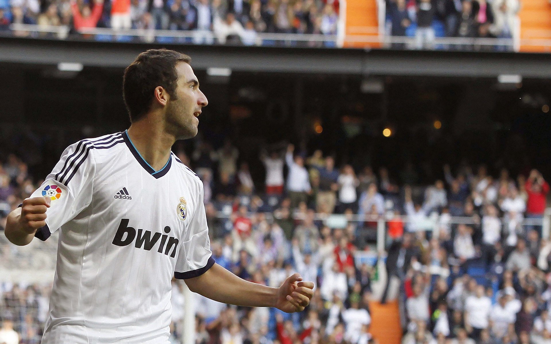 勒克莱尔统治全场，迈凯伦上演惊天逆转—法拉利王朝的黄昏？